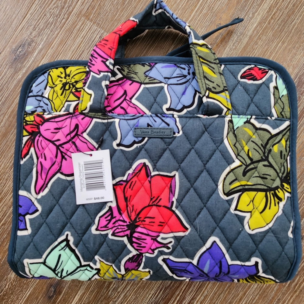 Vera Bradley NWT Hanging Trifold Travel Bag
